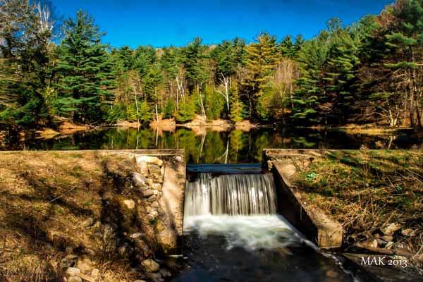 Water flowing from a small resevoir