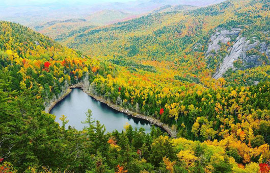 giant's washbowl fall foliage