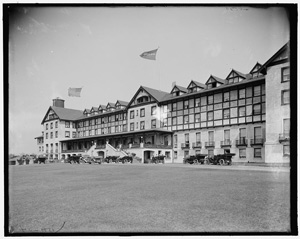 hotel champlain